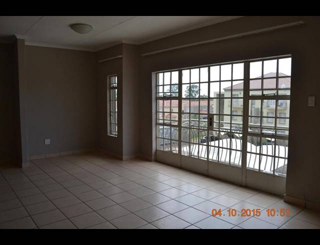 2 BEDROOM APARTMENT FOR SALE IN BRAKPAN NORTH